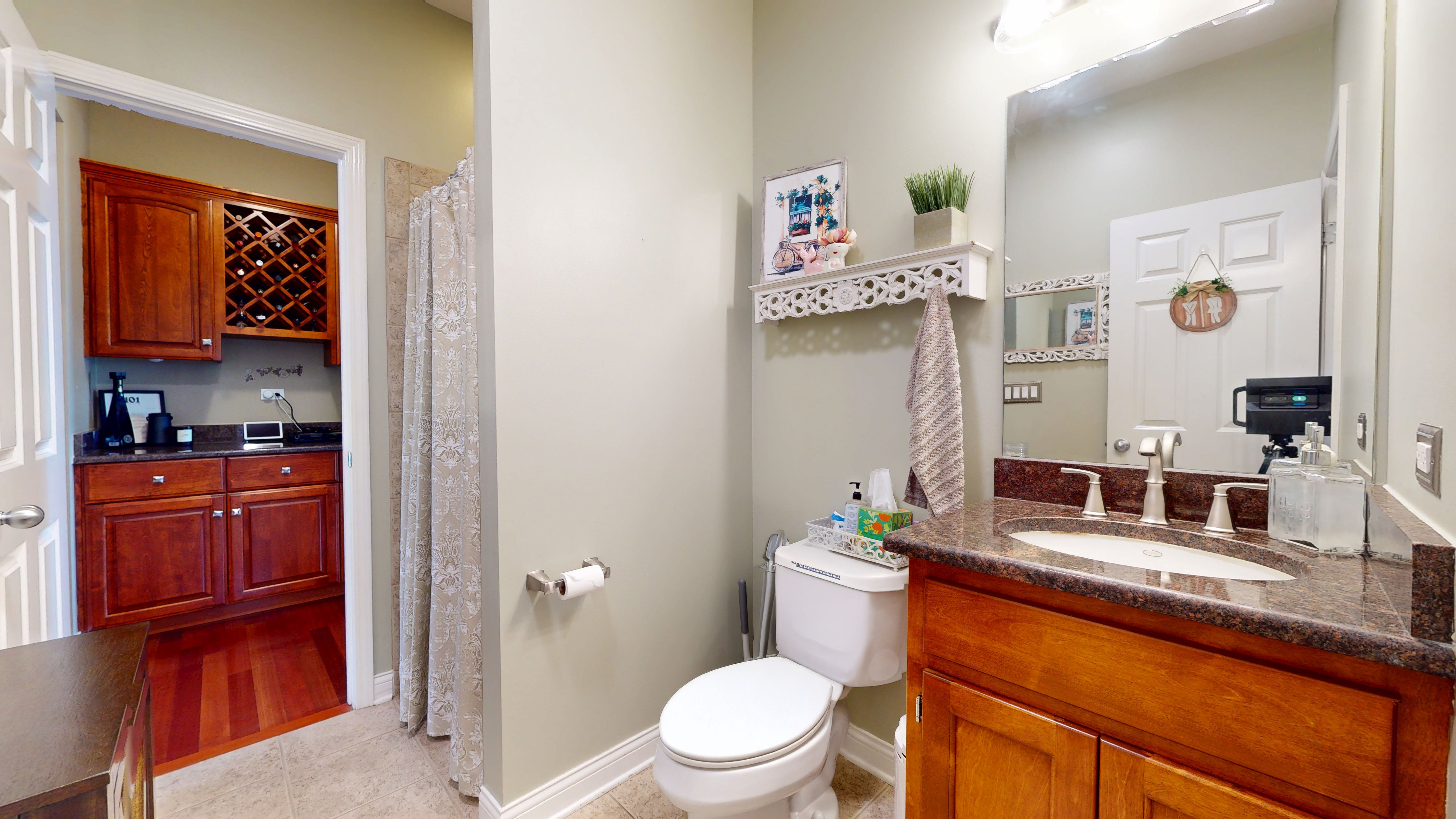 05 Powder Room